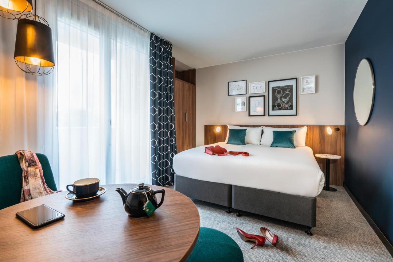Mercure Montparnasse Pasteur Hotel Parijs